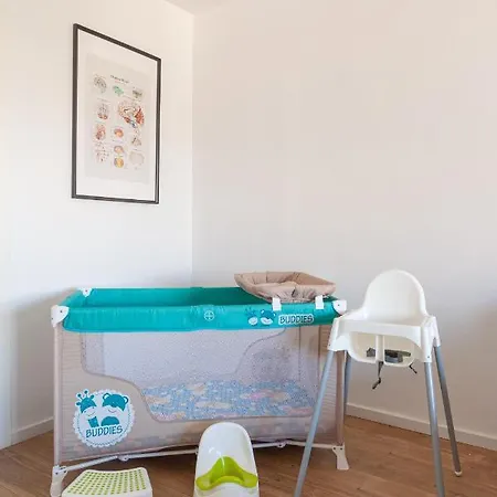 Oldtown Parliament Self Check In * Bucarest