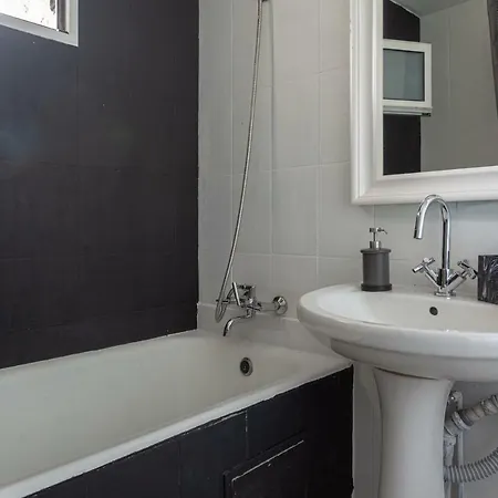 Apartamento Oldtown Parliament Self Check In Bucarest