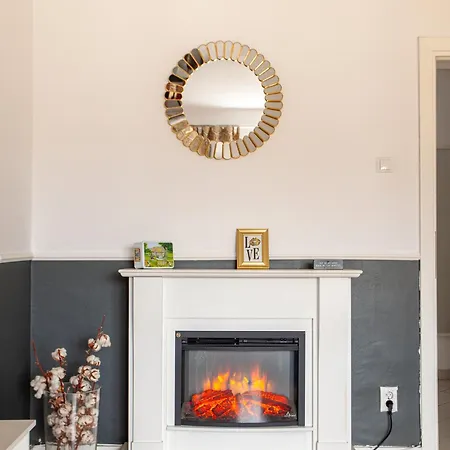 Oldtown Parliament Self Check In Апартаменты