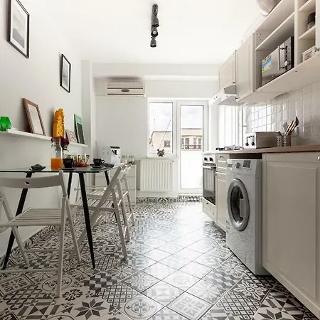 Oldtown Parliament Self Check In Apartment *