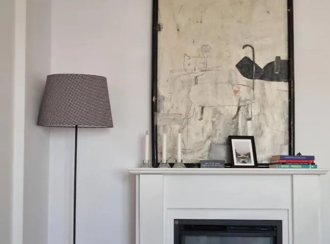 Oldtown Parliament Self Check In Bukarest