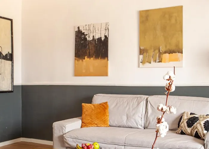 Oldtown Parliament Self Check In *