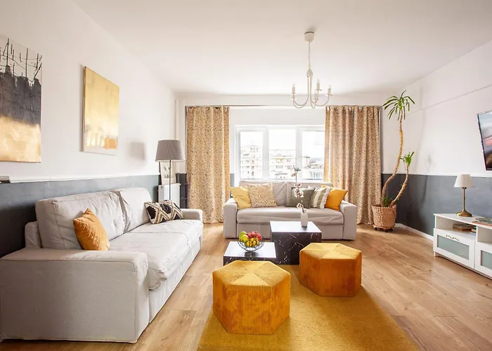 Oldtown Parliament Self Check In * Bukarest