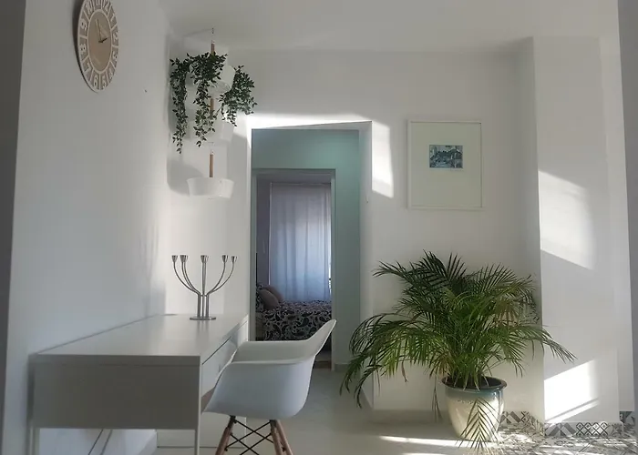 Oldtown Parliament Self Check In